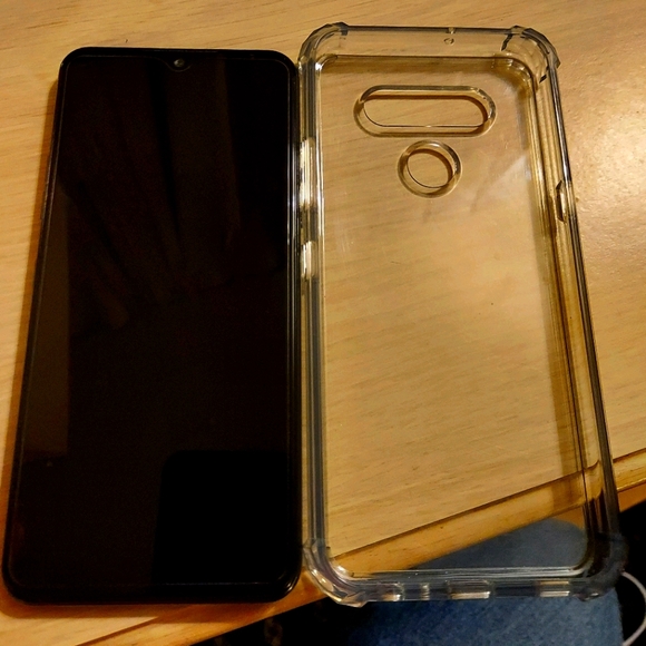 Lg k51 unlocked phone - Picture 1 of 3